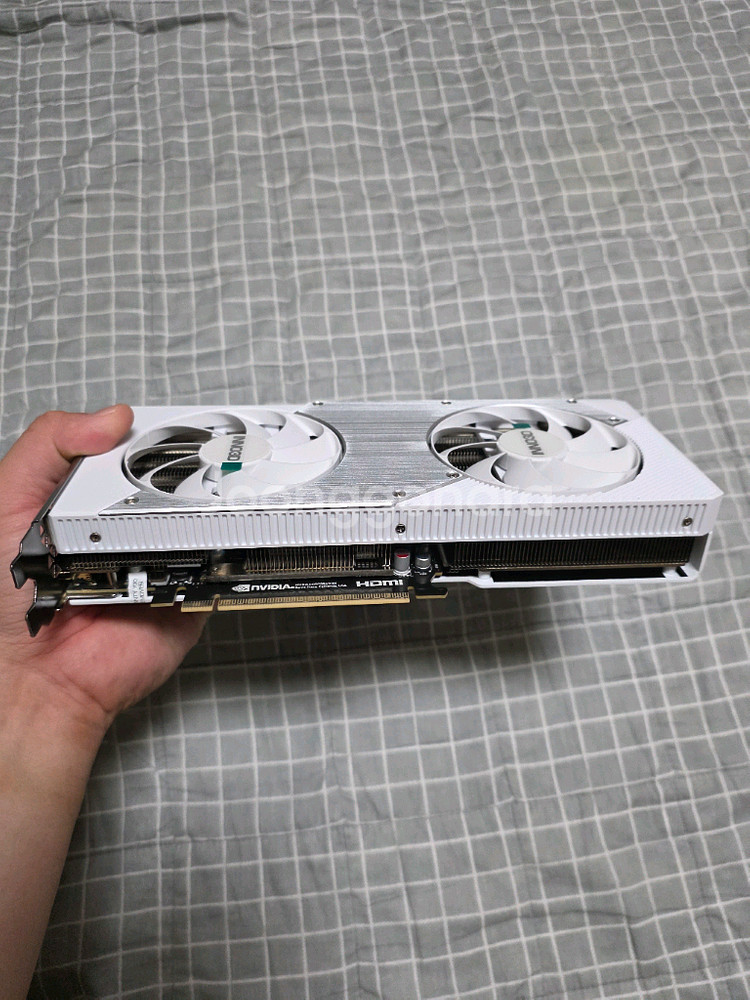 INNO3D 지포스 RTX 5070 OC 12GB--3