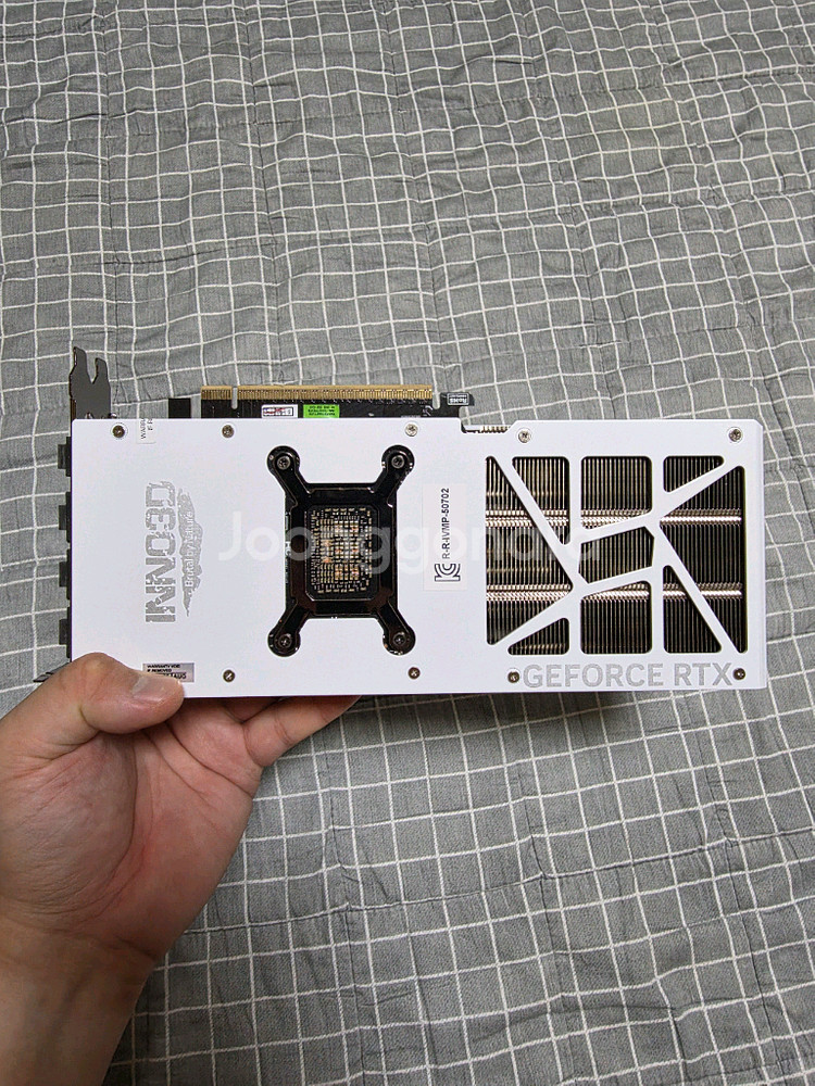 INNO3D 지포스 RTX 5070 OC 12GB--4