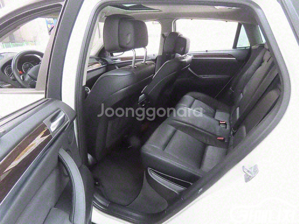 [BMW]X6 (F16) xDrive 30d (5인승)--5