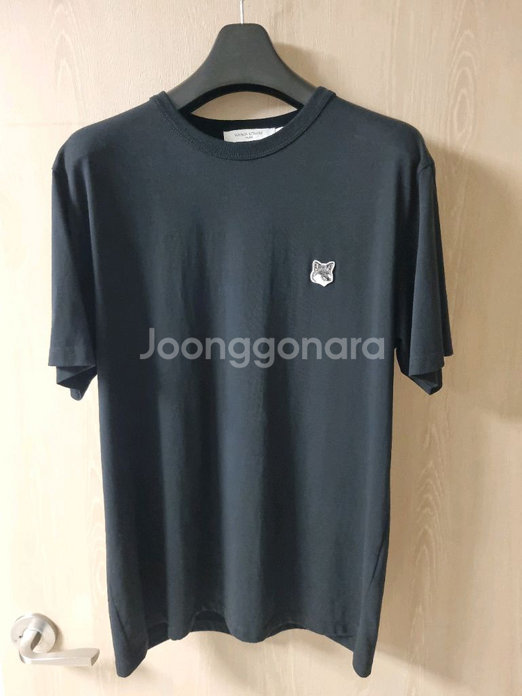 [2회착용]메종키츠네 그레이폭스헤드 블랙반팔(L)--0