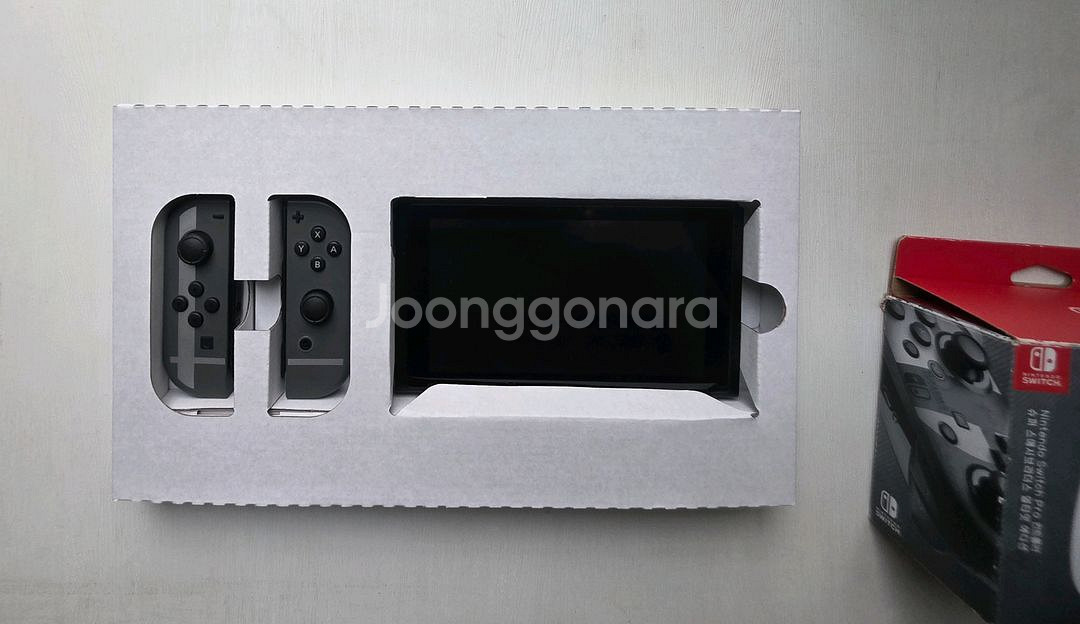 닌텐도 스위치 대난투 에디션+프로콘--1