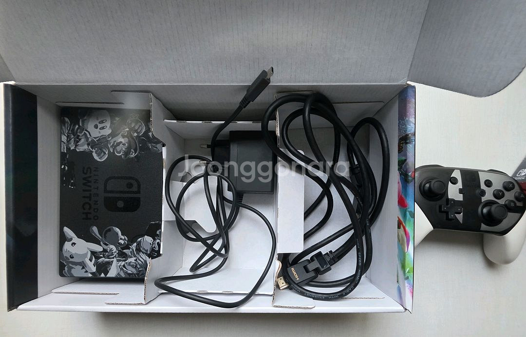 닌텐도 스위치 대난투 에디션+프로콘--2