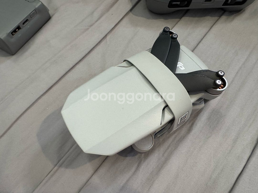 DJI Mini 2 플라이모어 콤보 드론--1
