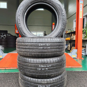 오페라 SUV 235 60 17 타이어 한대분 판매