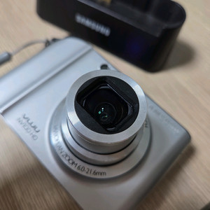 삼성 nv100hd 디지털카메라 팝니다.