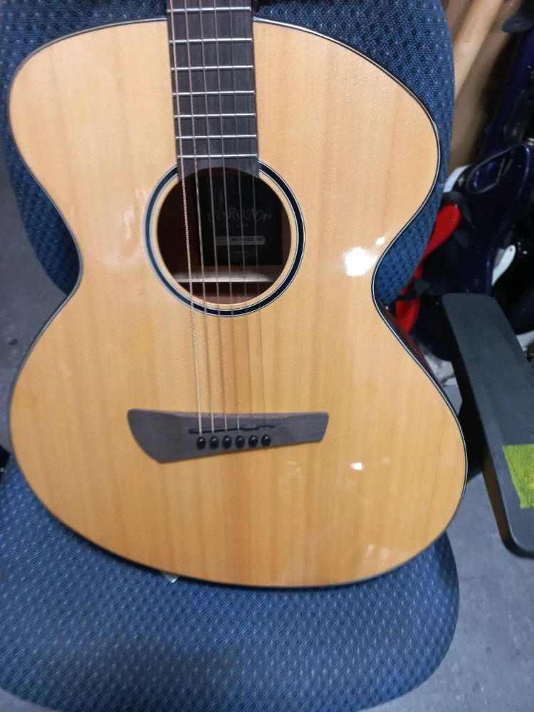 코로나 AP 100EQ 통기타 이미지