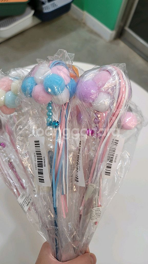 고양이 장난감 재고정리--1