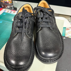 클락스 논슬립 nature 270