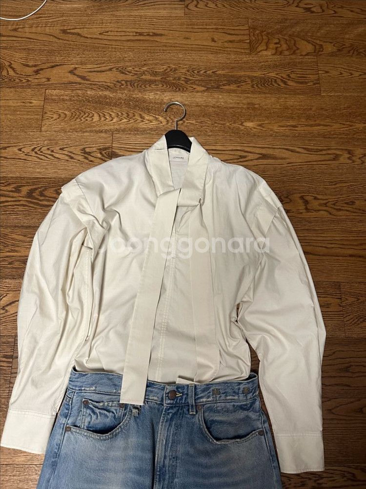 르메르 에스콧 블라우스--5