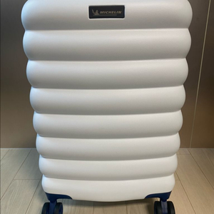 미쉐린 20인치 캐리어