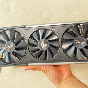 사파이어 5700xt 니트로