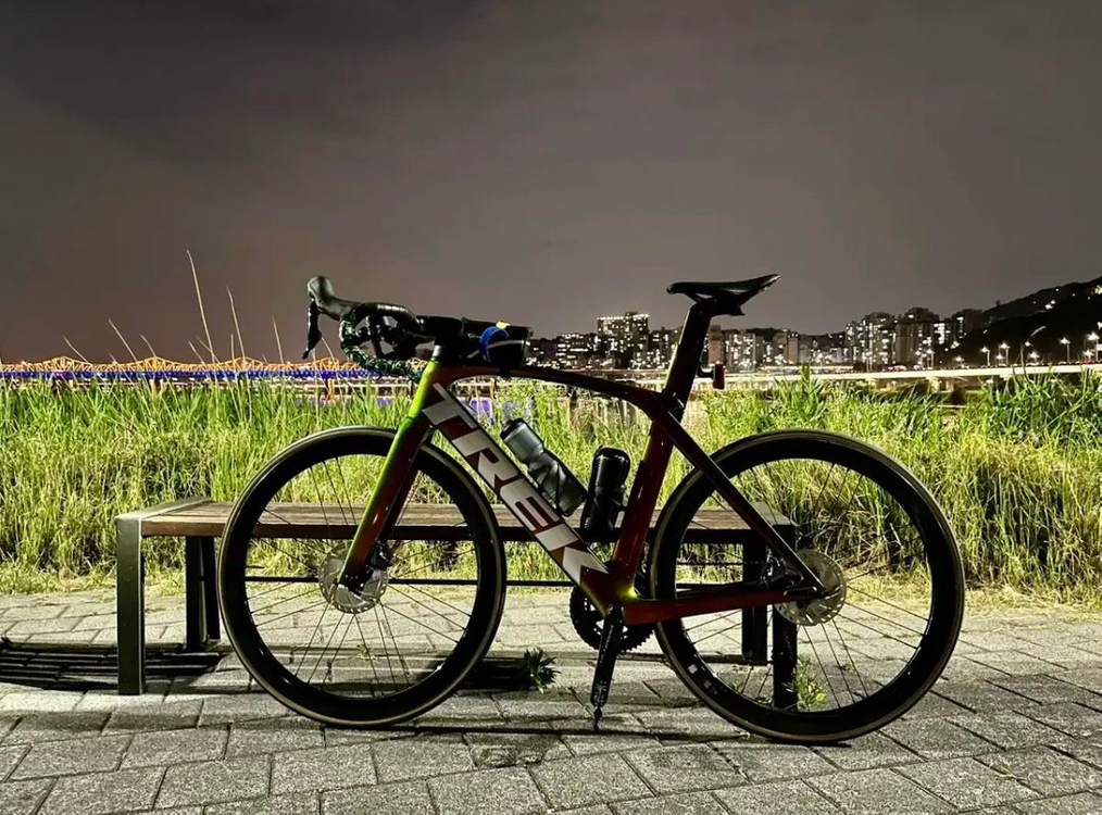 트렉마돈SL6 디스크 56 카멜레온커스텀 by 딥프로 이미지