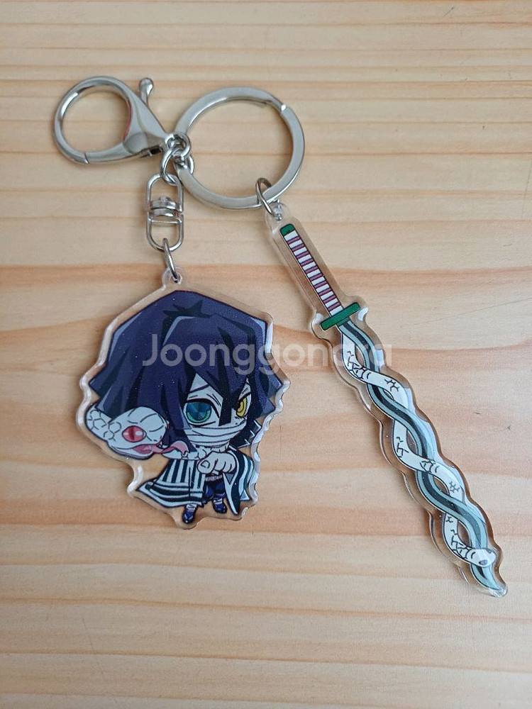 귀멸의칼날 이구로 오바나이 키링 판매합니다--0