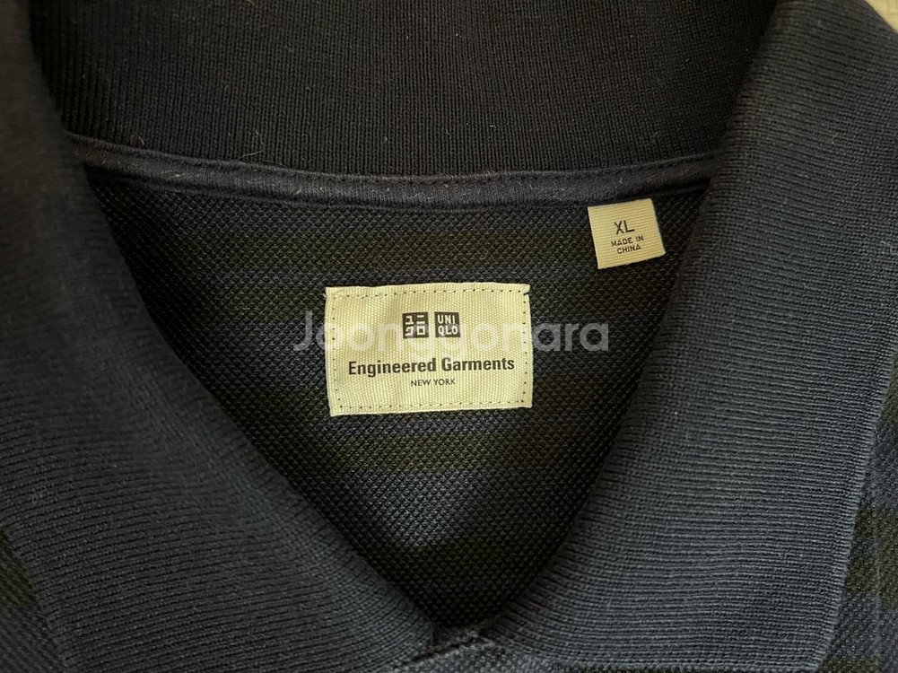 유니클로 x 엔지니어드 가먼츠 PK 카라티 반팔티(네이--2