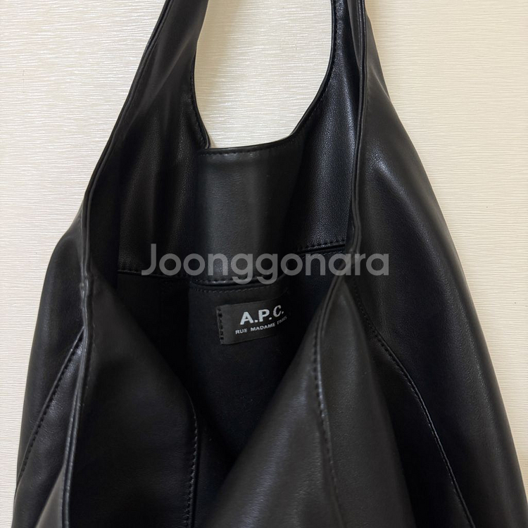 A.P.C 아페쎄 니논 블랙 토트백--3