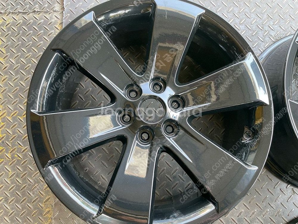 18인치 모하비 유광블랙 순정휠 한대분--1