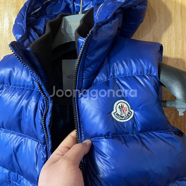 몽클레어 패딩 베스트 판매 합니다.--2