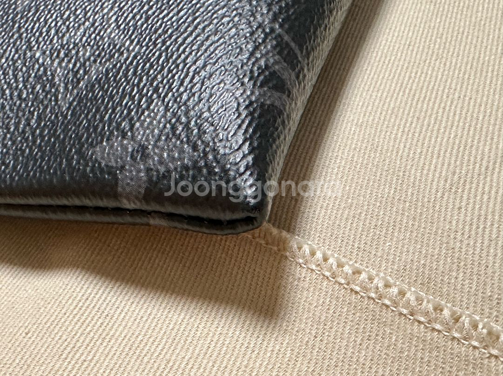 루이비통 포쉐트 투 고 모노그램 이클립스 블랙 M815--7