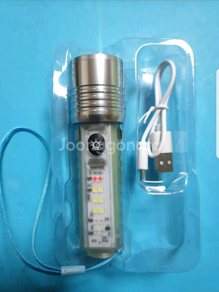 (무료배송)괴물급 밝은랜턴,손전등,낚시,해루질,캠핑--1