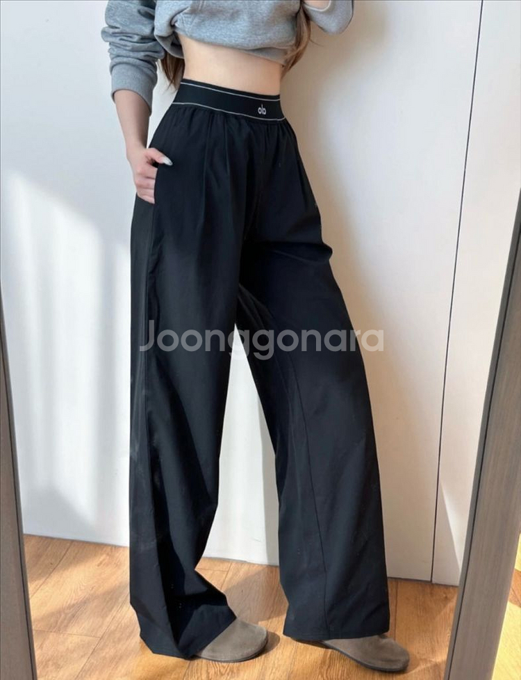 (미개봉새상품)알로바지 alo 요가 슈트업 트라우저팬츠--2