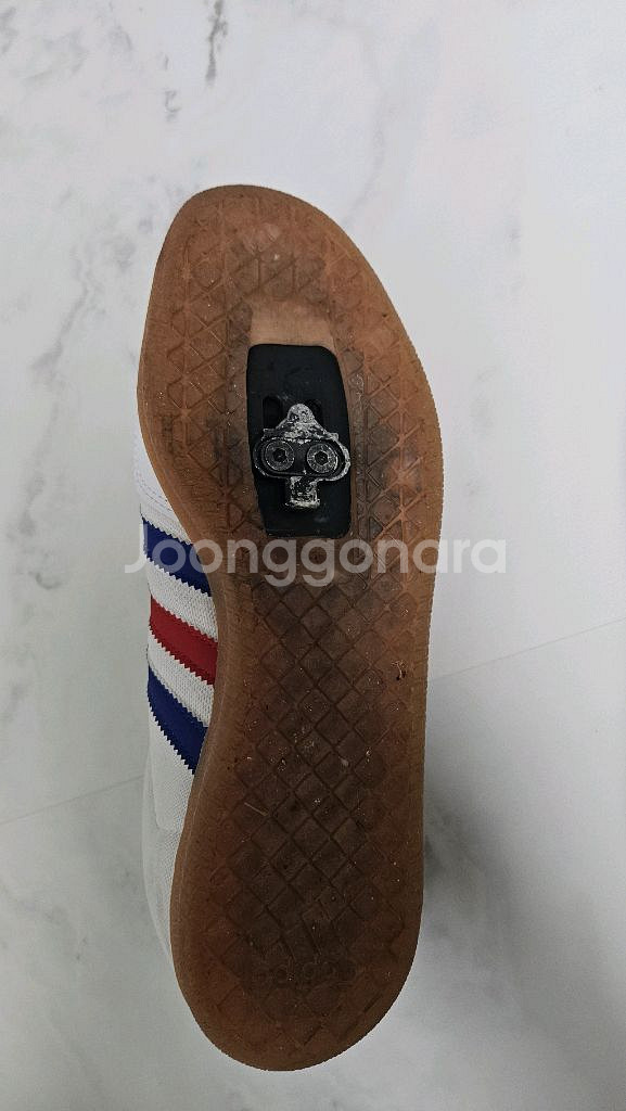 아디다스 벨로 삼바 메이드 위드 네이쳐 클라우드 화이트--3
