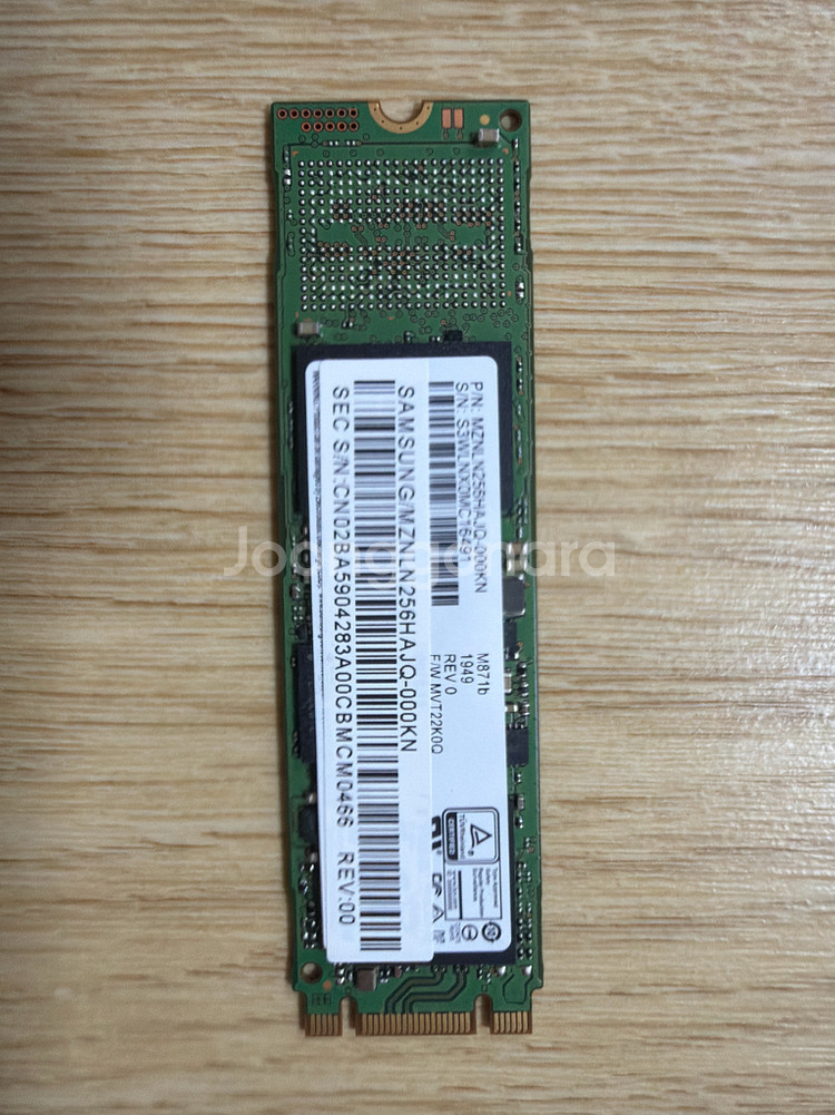 삼성 M.2 SATA SSD 256GB--0