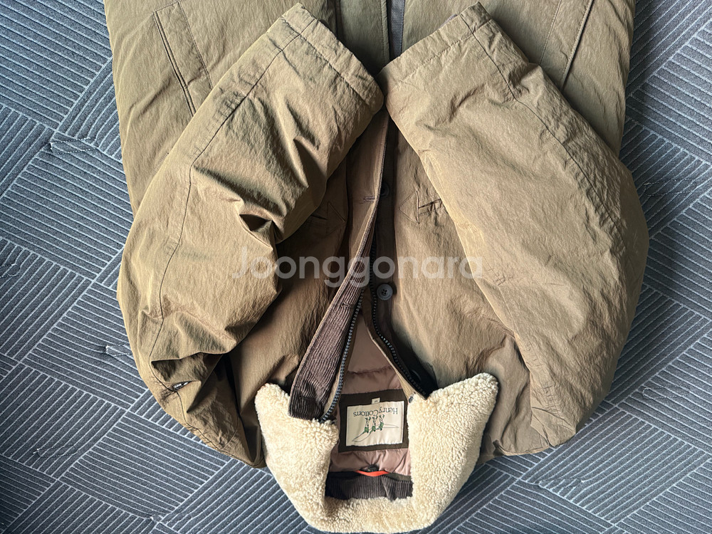 헨리코튼 스핏파이어 다운점퍼 카키 판매--1