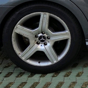 벤츠amg 19인치 휠타이어 한세트