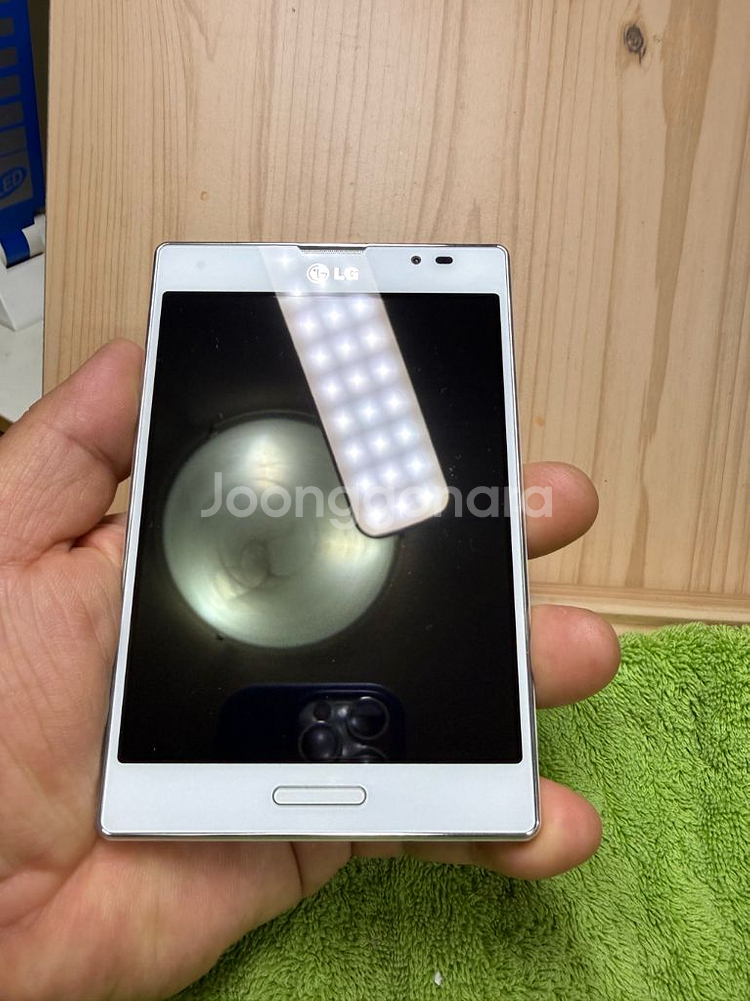 LG옵티머스뷰2 구형스마트폰.상태굿.DMB수신O--1