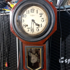 100년 이상된 기계식 태엽벽시계2점