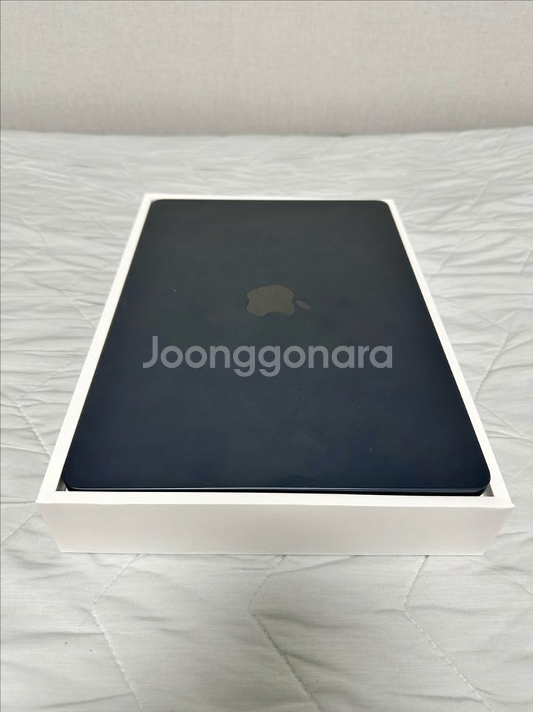 맥북에어 13인치 M2 24gb 2TB 배터리 100%--1