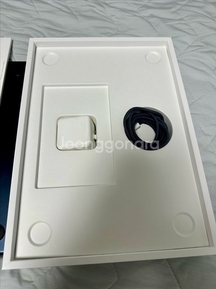 맥북에어 13인치 M2 24gb 2TB 배터리 100%--6