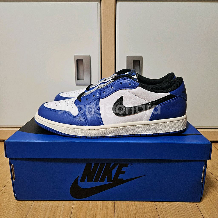 [새상품] 나이키 조던1 로우 게임로얄 290--1