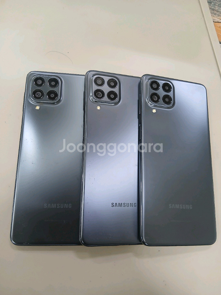 갤럭시퀀텀3 128GB 블루 단말기 여러대 입니다.--1