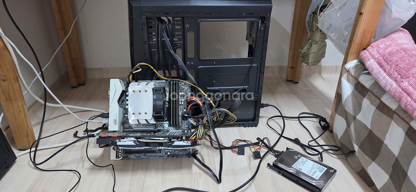 i7-7700K+DDR4 24GB & i7-4790+D--0