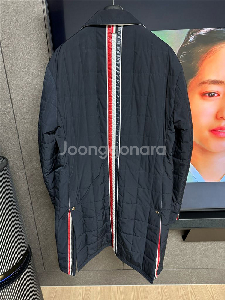 톰브라운 백삼선 패딩코트 4사이즈--1