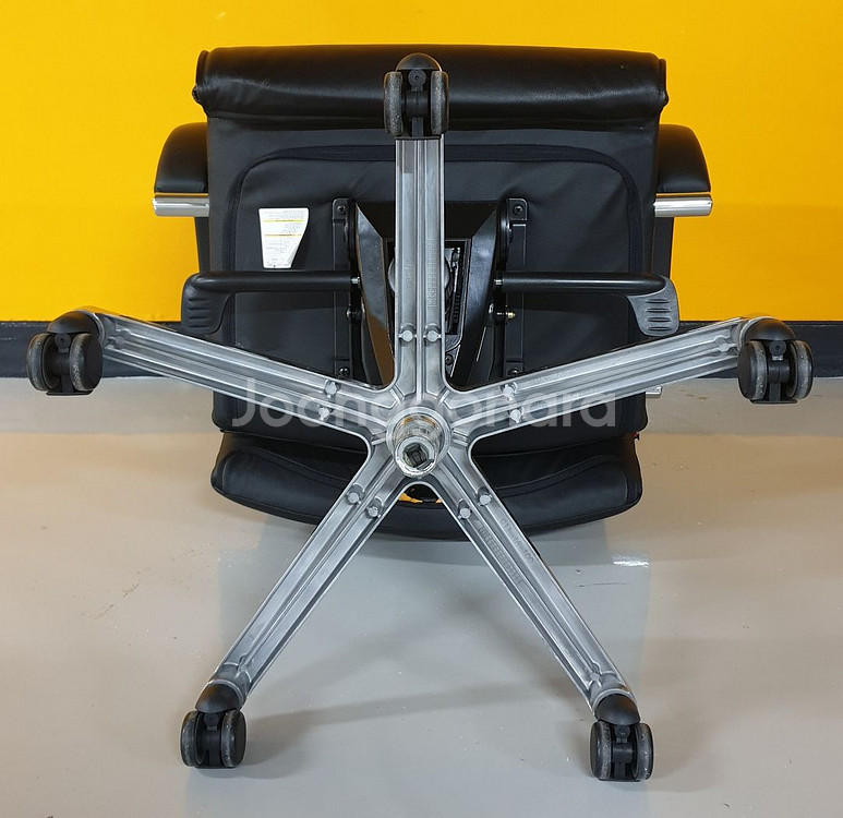 퍼시스 프로나드 의자 (CH3301-L096)--3