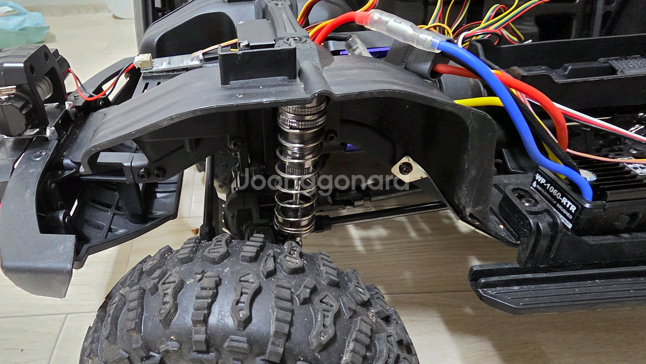RC 트라이얼 HB-R1004 옵션들어간 브롱코팝니다--5