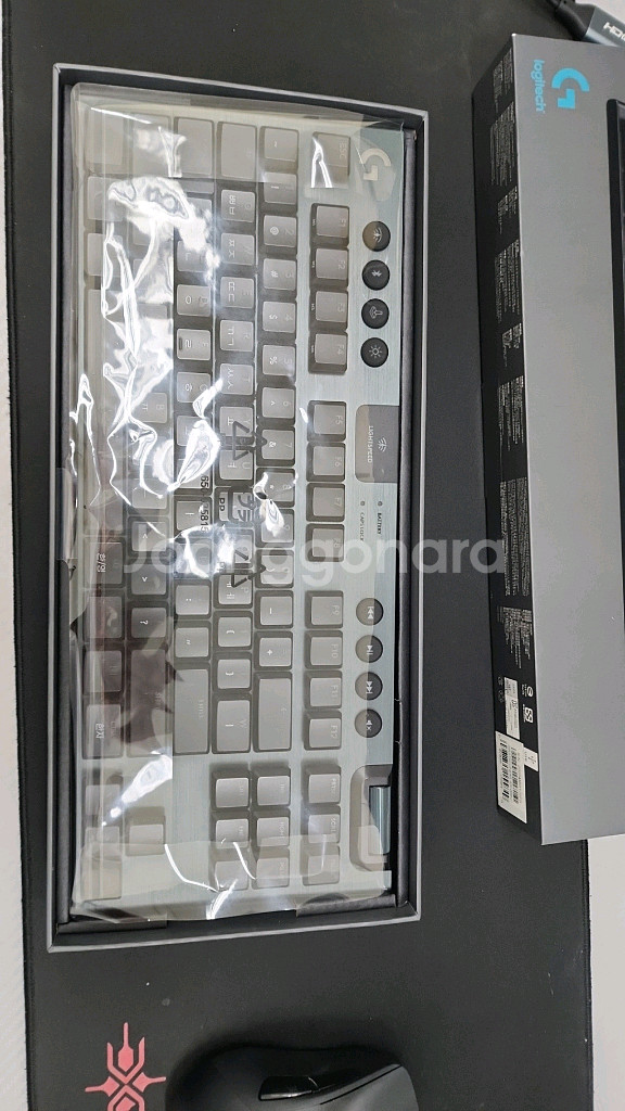 로지테고g913 tkl블랙 팝니다--1