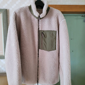 유니클로 윈드블럭 후리스 자켓(L) 싸게 판매합니다