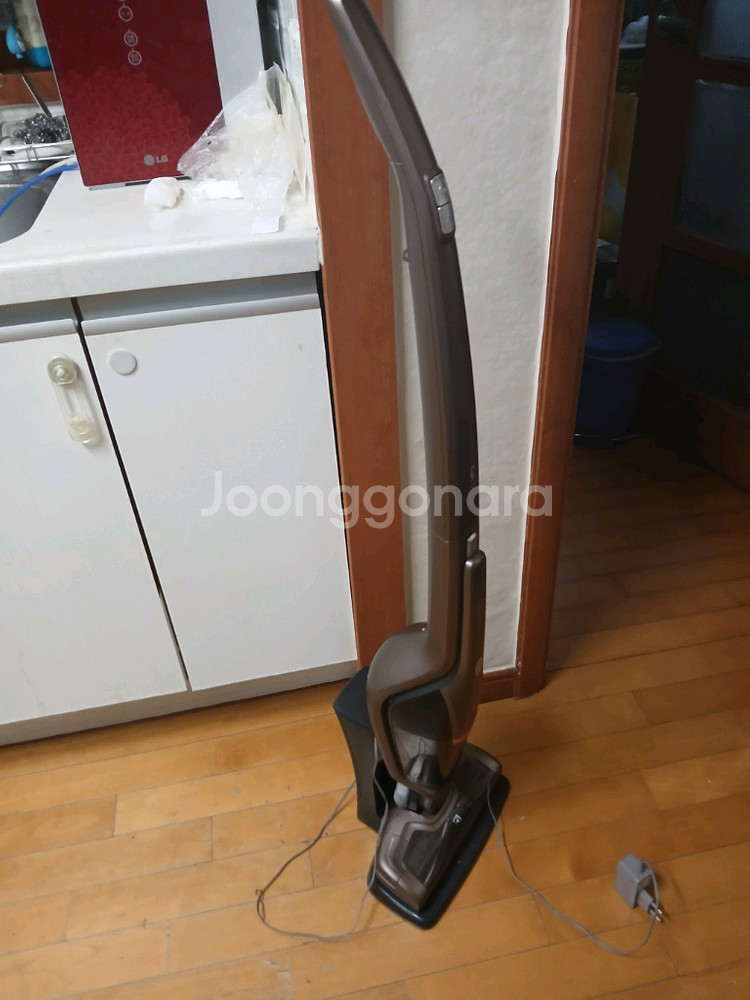 <부품용>일렉트로룩스 핸디스틱청소기 ZB3316AK--0