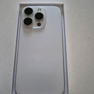 아이폰 16 Pro max ( 택배거래만 )