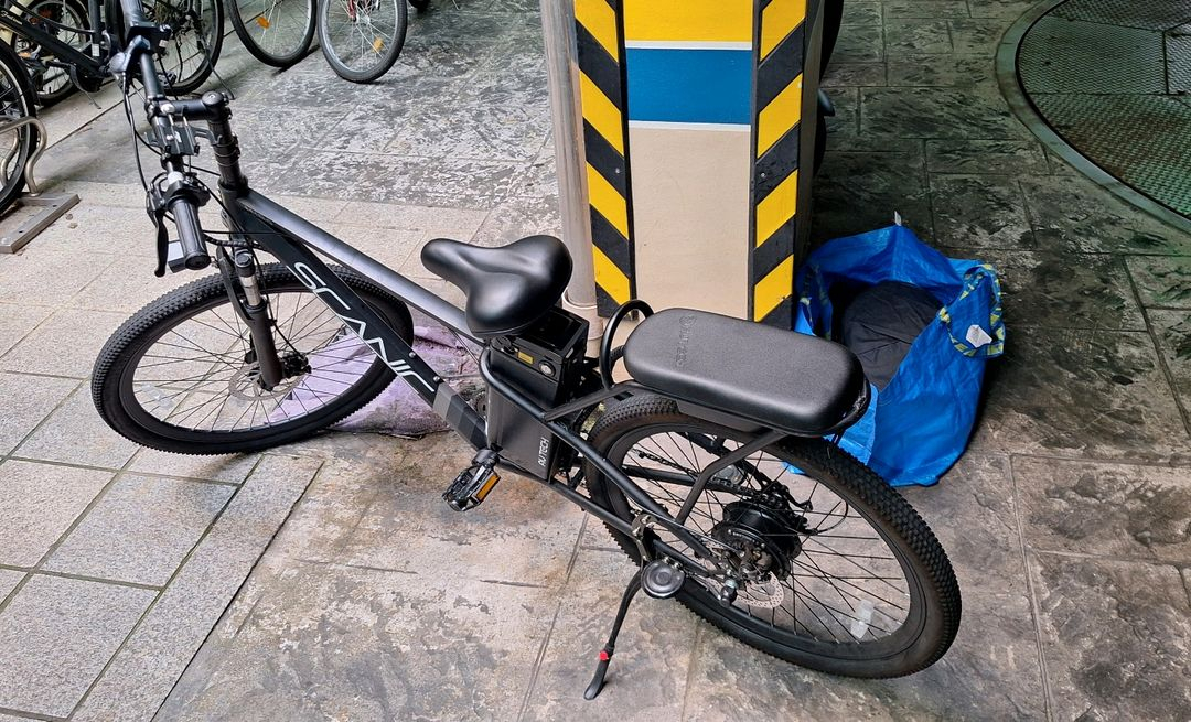 스카닉m180 mtb전기자전거 (상태그냥새것 싸게팝니다)--2