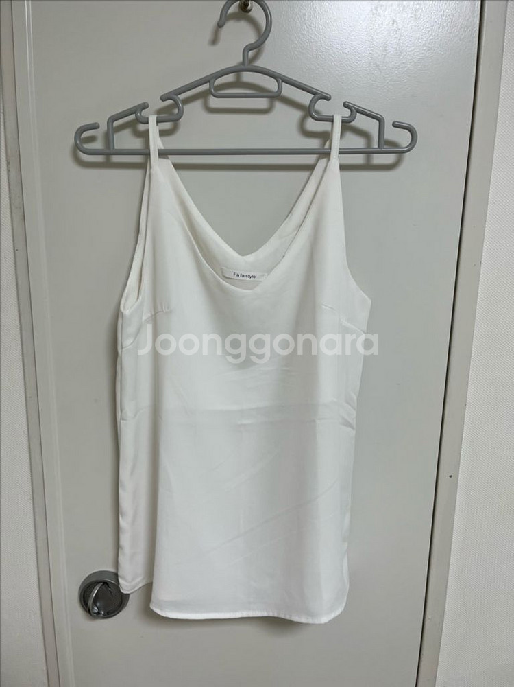 흰색 끈나시(새상품)--0