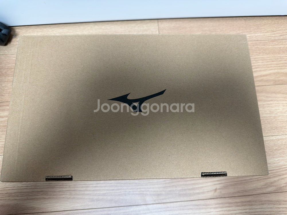 미즈노 웨이브드라이브9 265사이즈 팝니다--4