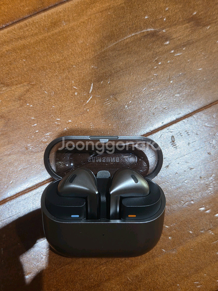 버즈3--0