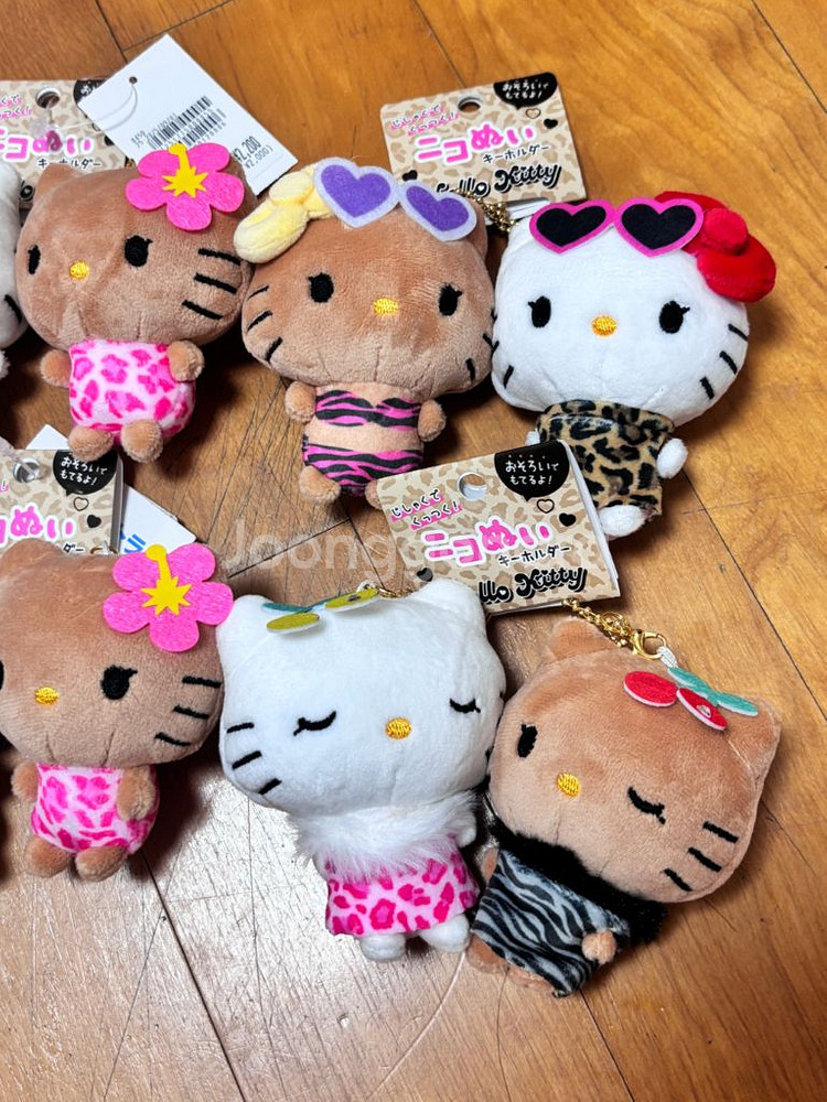 산리오 정품 헬로키티 키링 니코누이 호피키티--1