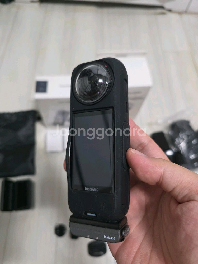 인스타360 x4 악세서리 일괄 판매--1