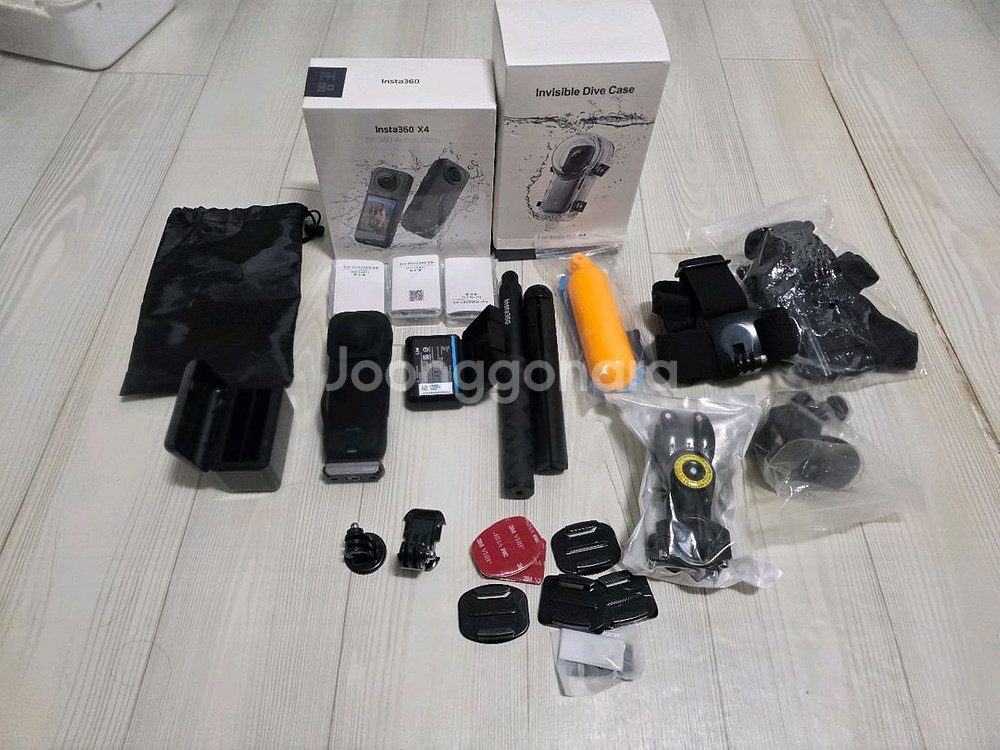 인스타360 x4 악세서리 일괄 판매--0