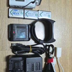 소니 액션캠 HDR-AS300과 전용 리모컨